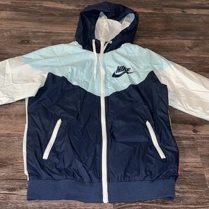 Women’s Nike Windbreaker Size Small